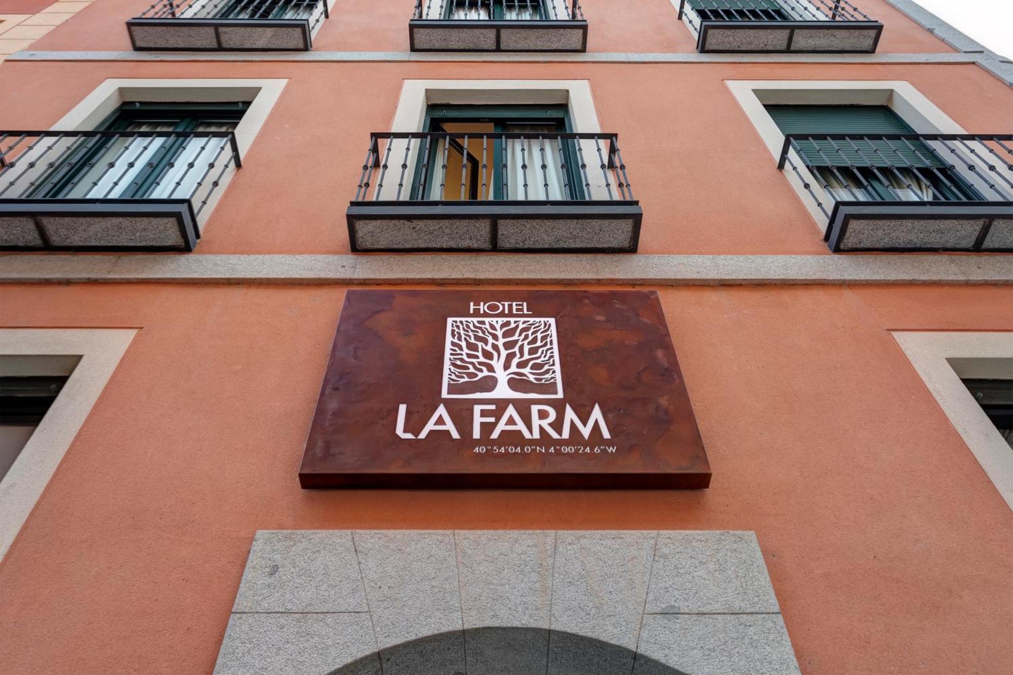 Hospedium Hotel La Farm San Ildefonso Exterior photo